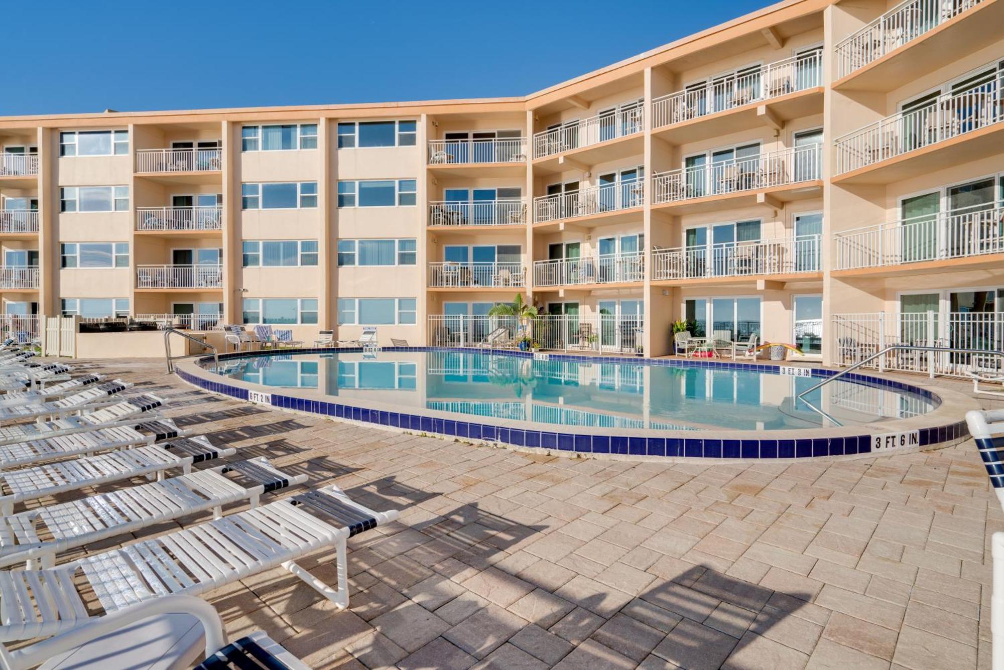 Paradise Beach Club - Oceanfront And Penthouse Satellite Beach Zewnętrze zdjęcie